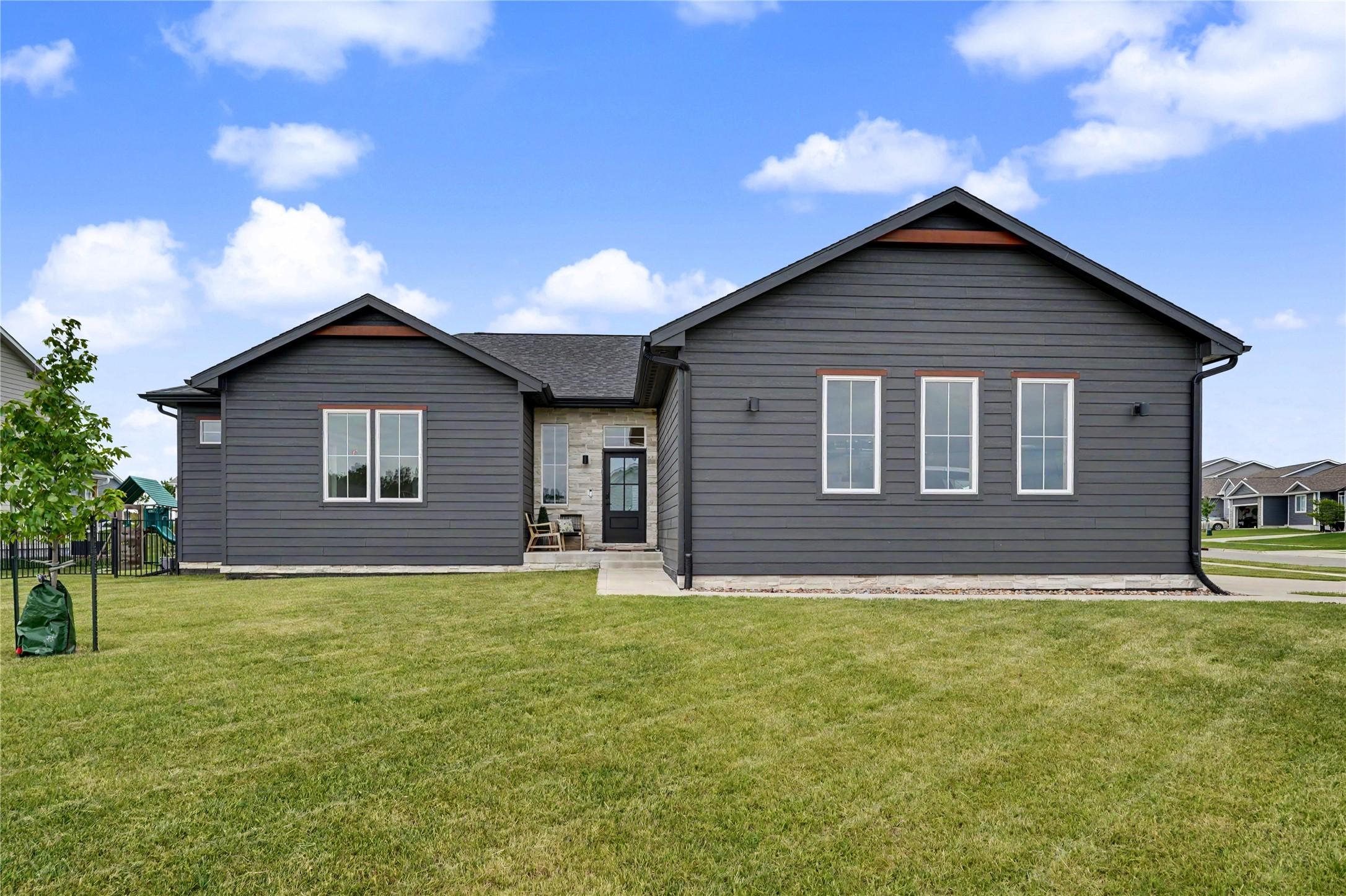 Norwalk, Iowa, 50211, United States, 4 Bedrooms Bedrooms, ,3 BathroomsBathrooms,Residential,For Sale,2049351