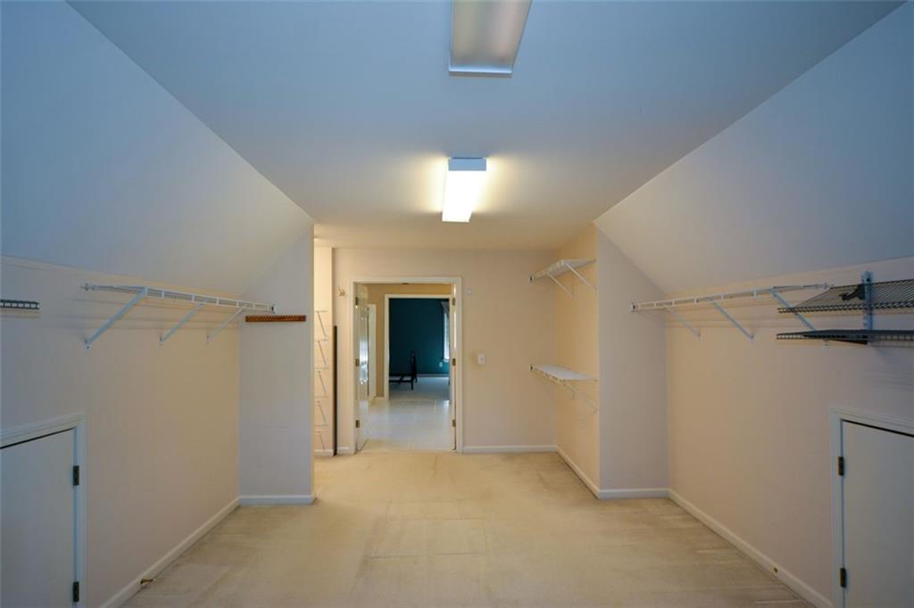 Alpharetta, Georgia, 30022, United States, 5 Bedrooms Bedrooms, ,5 BathroomsBathrooms,Residential,For Sale,2002154