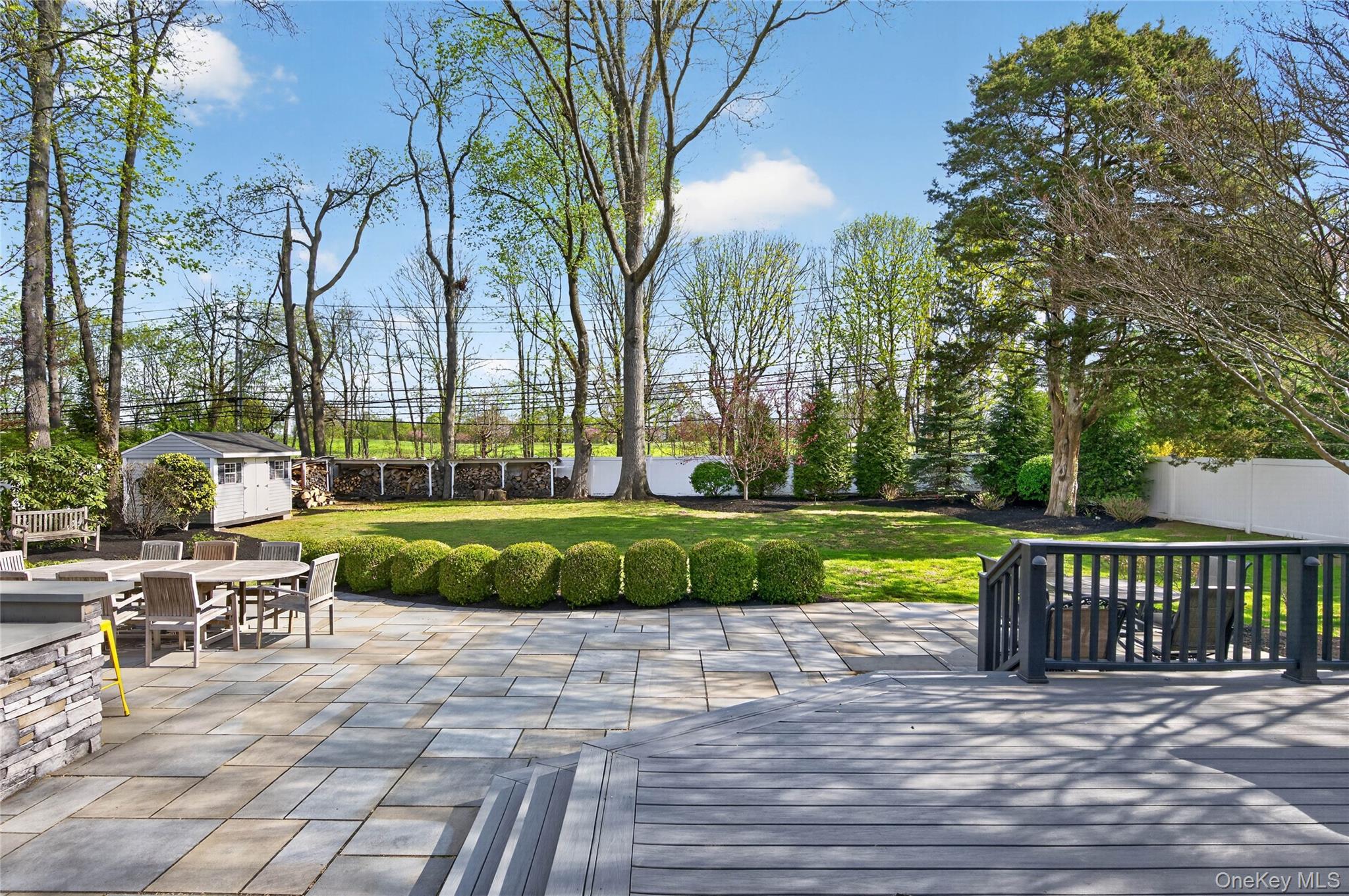  21 Midland Street, Cold Spring Harbor, NY 11724 - 物件實景