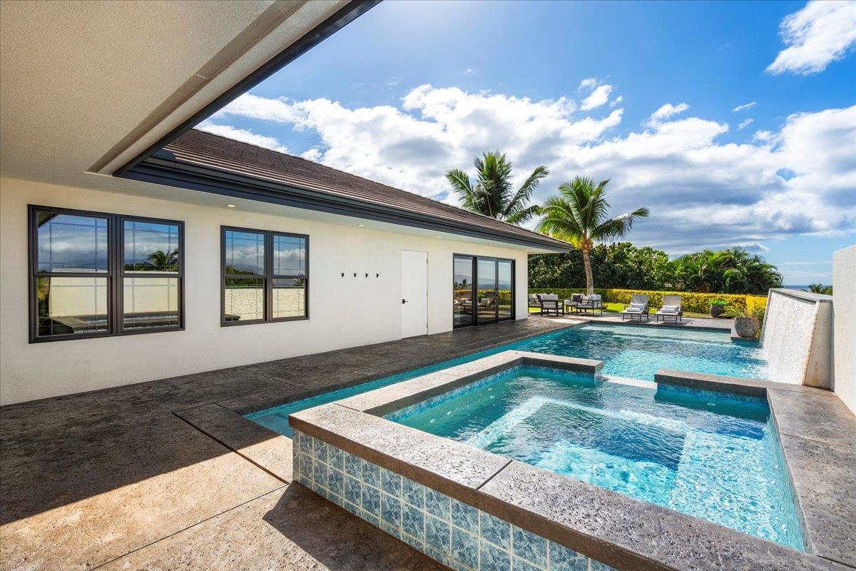 Kihei, Hawaii, 96753, United States, 4 Bedrooms Bedrooms, ,3 BathroomsBathrooms,Residential,For Sale,1993495
