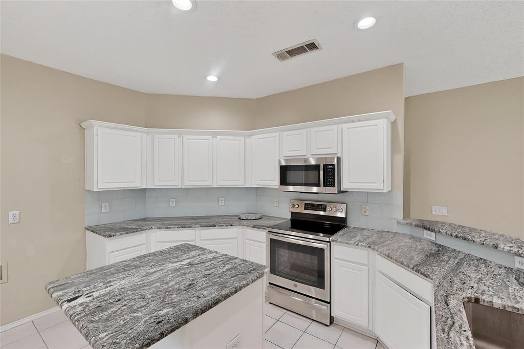 Frisco, Texas, 75035, United States, 4 Bedrooms Bedrooms, ,3 BathroomsBathrooms,Residential,For Sale,1992884