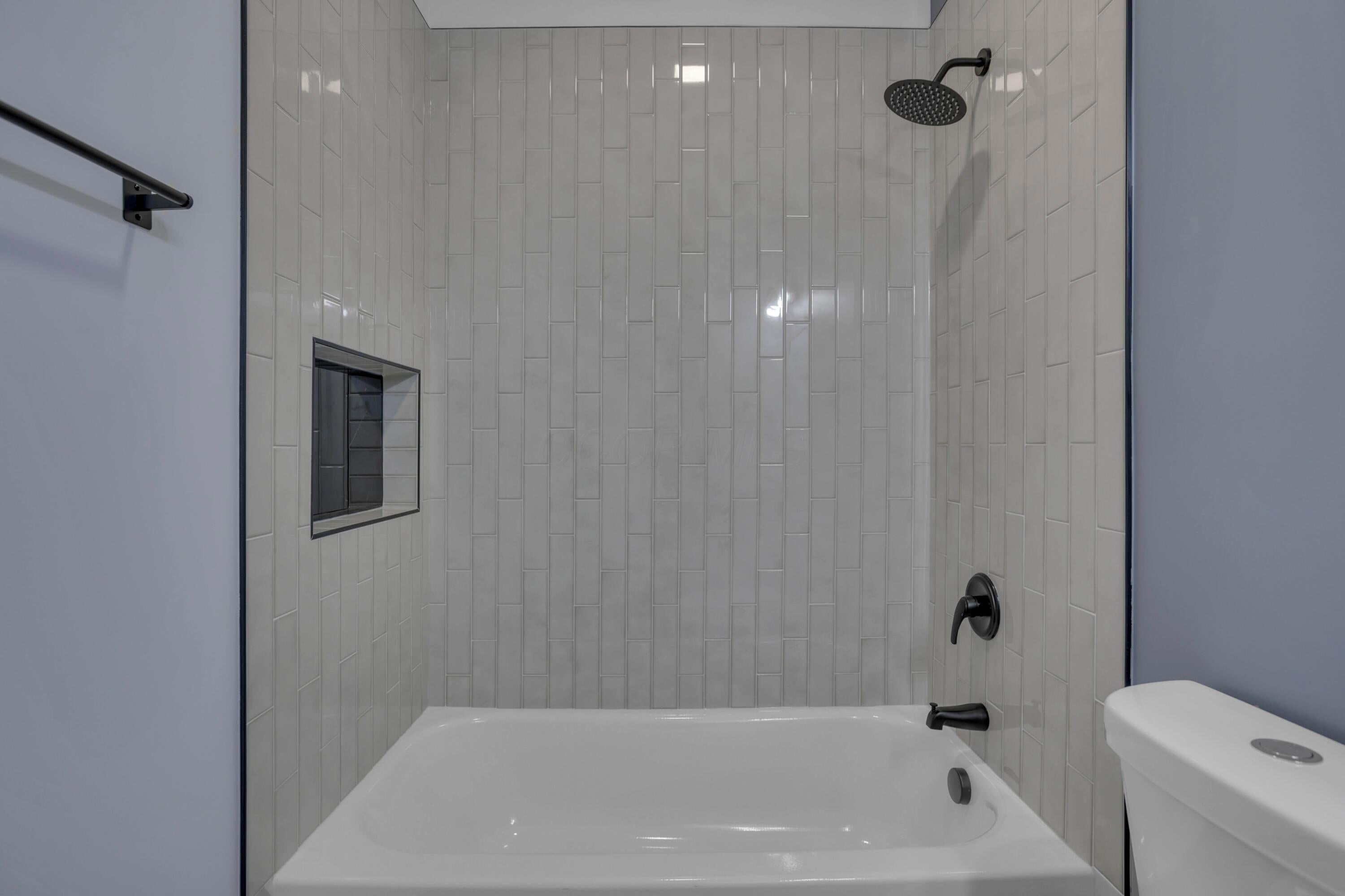 Columbus, Ohio, 43203, United States, 4 Bedrooms Bedrooms, ,4 BathroomsBathrooms,Residential,For Sale,2048035