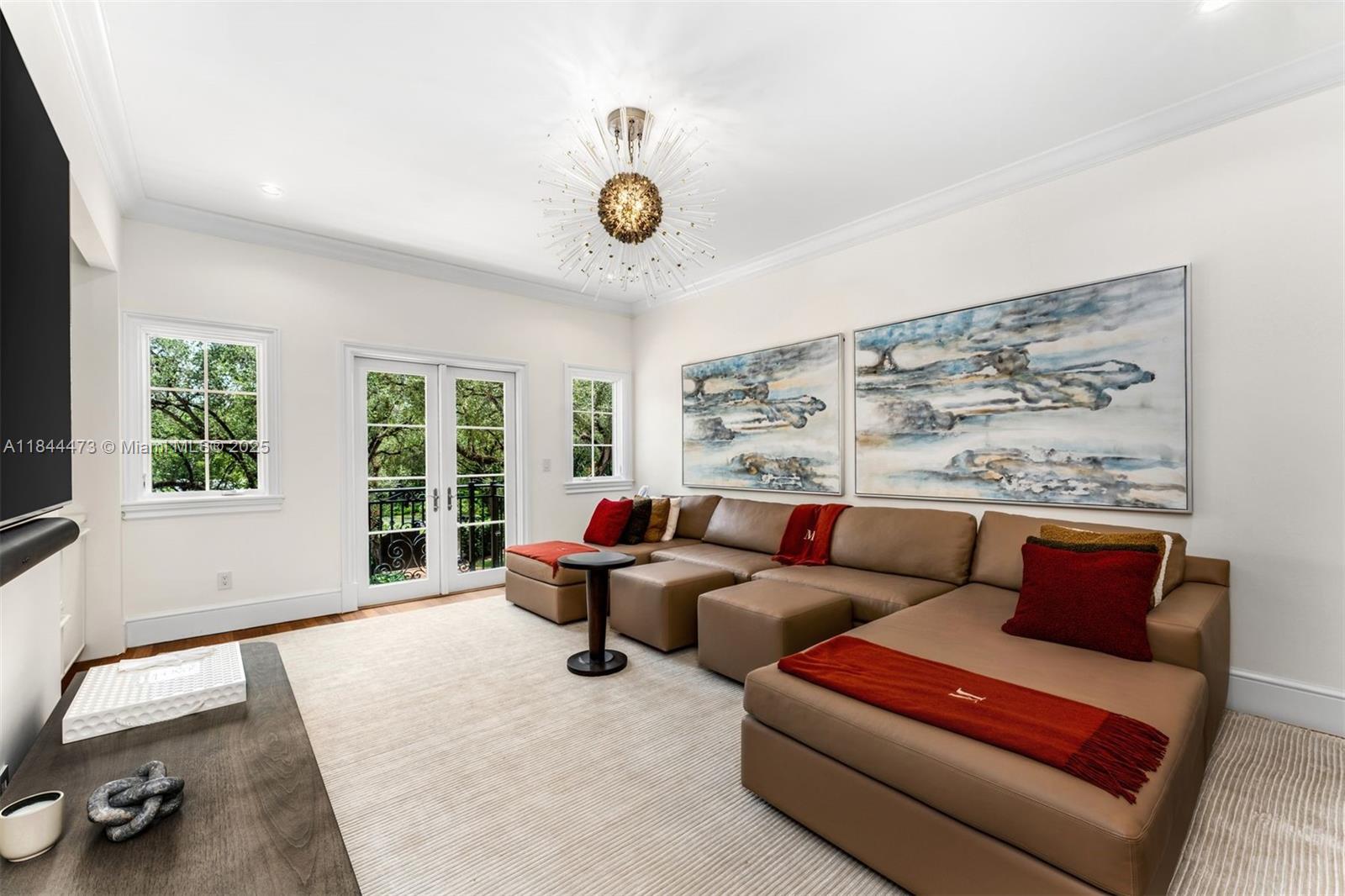 Miami, Florida, 33143, United States, 7 Bedrooms Bedrooms, ,10 BathroomsBathrooms,Residential,For Sale,1927451