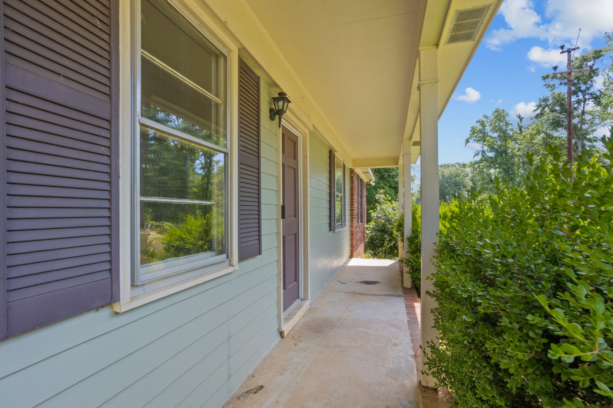  400 Meadow Road, Laurens, SC 29360 - 物件實景