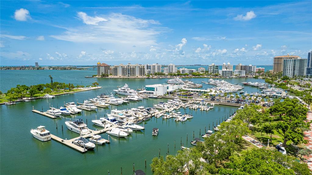 Sarasota, Florida, 34240, United States, 4 Bedrooms Bedrooms, ,4 BathroomsBathrooms,Residential,For Sale,1987779