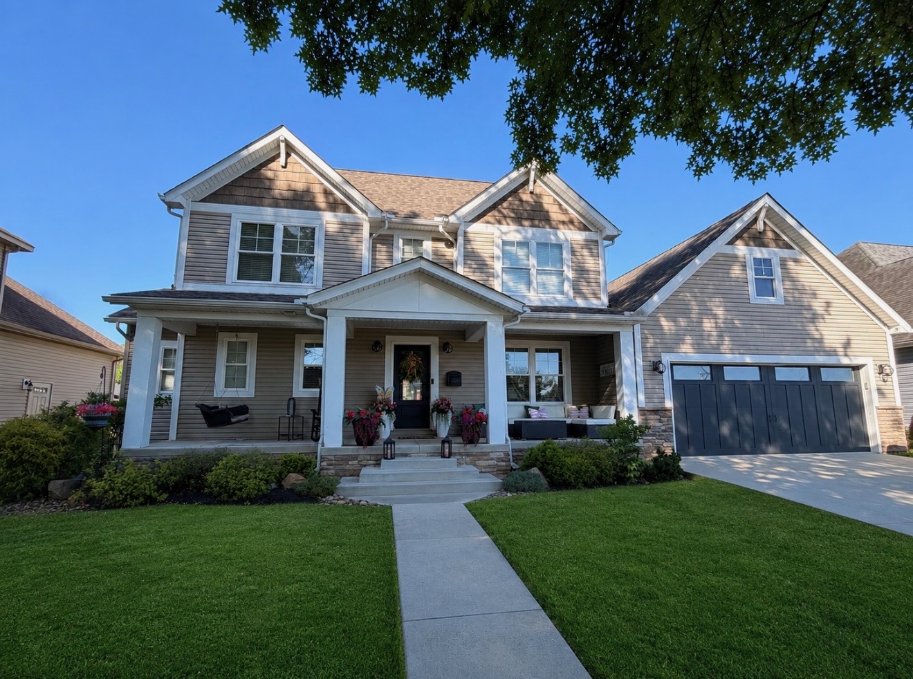 Ironton, Ohio, 45638, United States, 3 Bedrooms Bedrooms, ,4 BathroomsBathrooms,Residential,For Sale,2049357