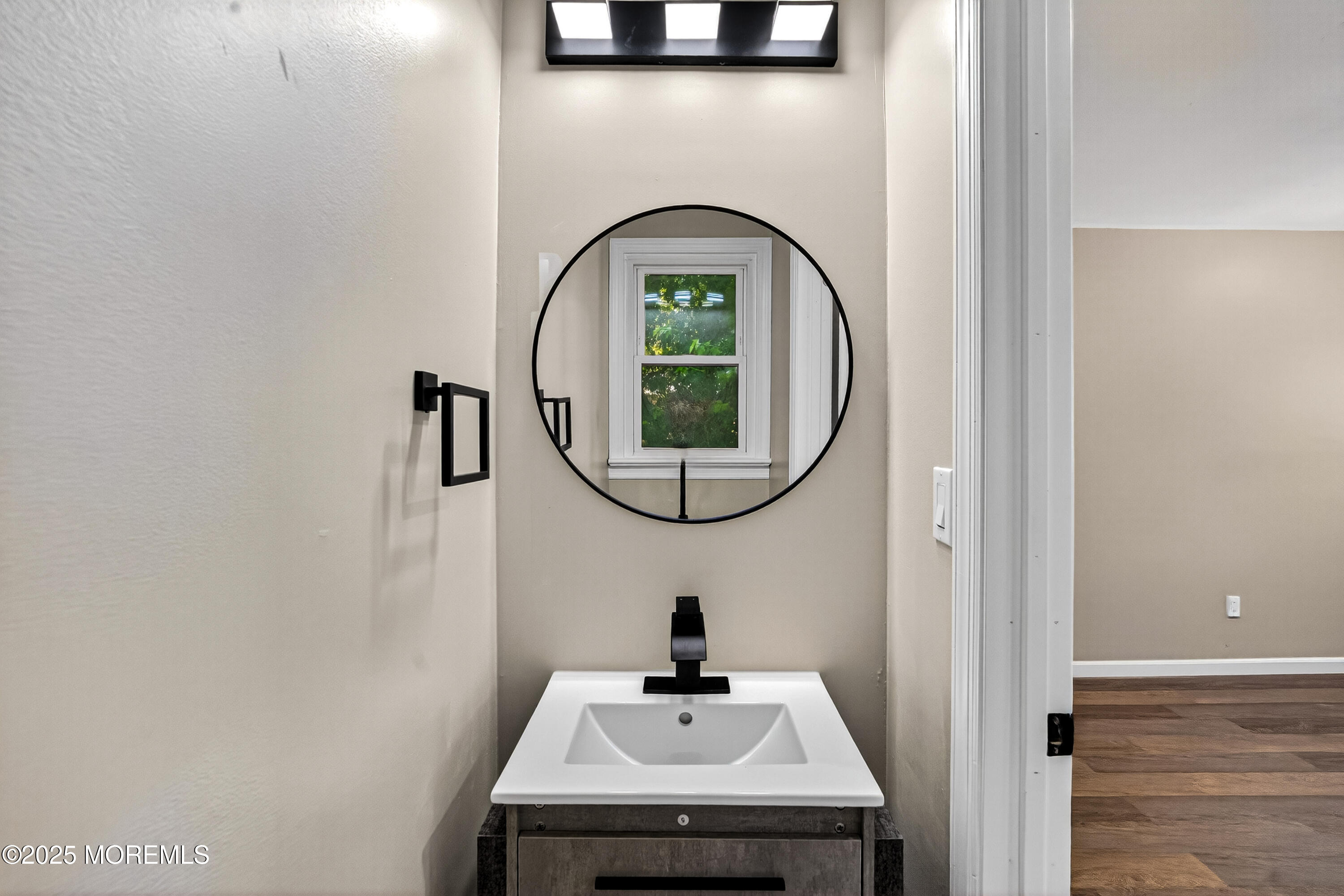 Jamesburg, New Jersey, 08831, United States, 4 Bedrooms Bedrooms, ,3 BathroomsBathrooms,Residential,For Sale,1973980