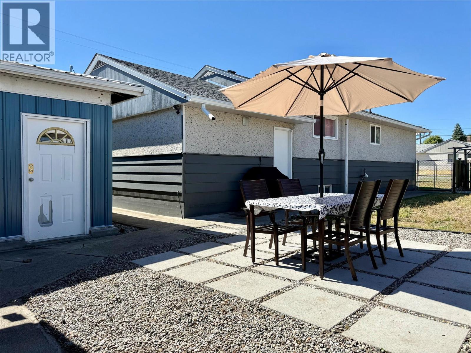 GRAND FORKS, British Columbia, V0H 1H2, CA, 4 Bedrooms Bedrooms, ,1 BathroomBathrooms,Residential,For Sale,1918245