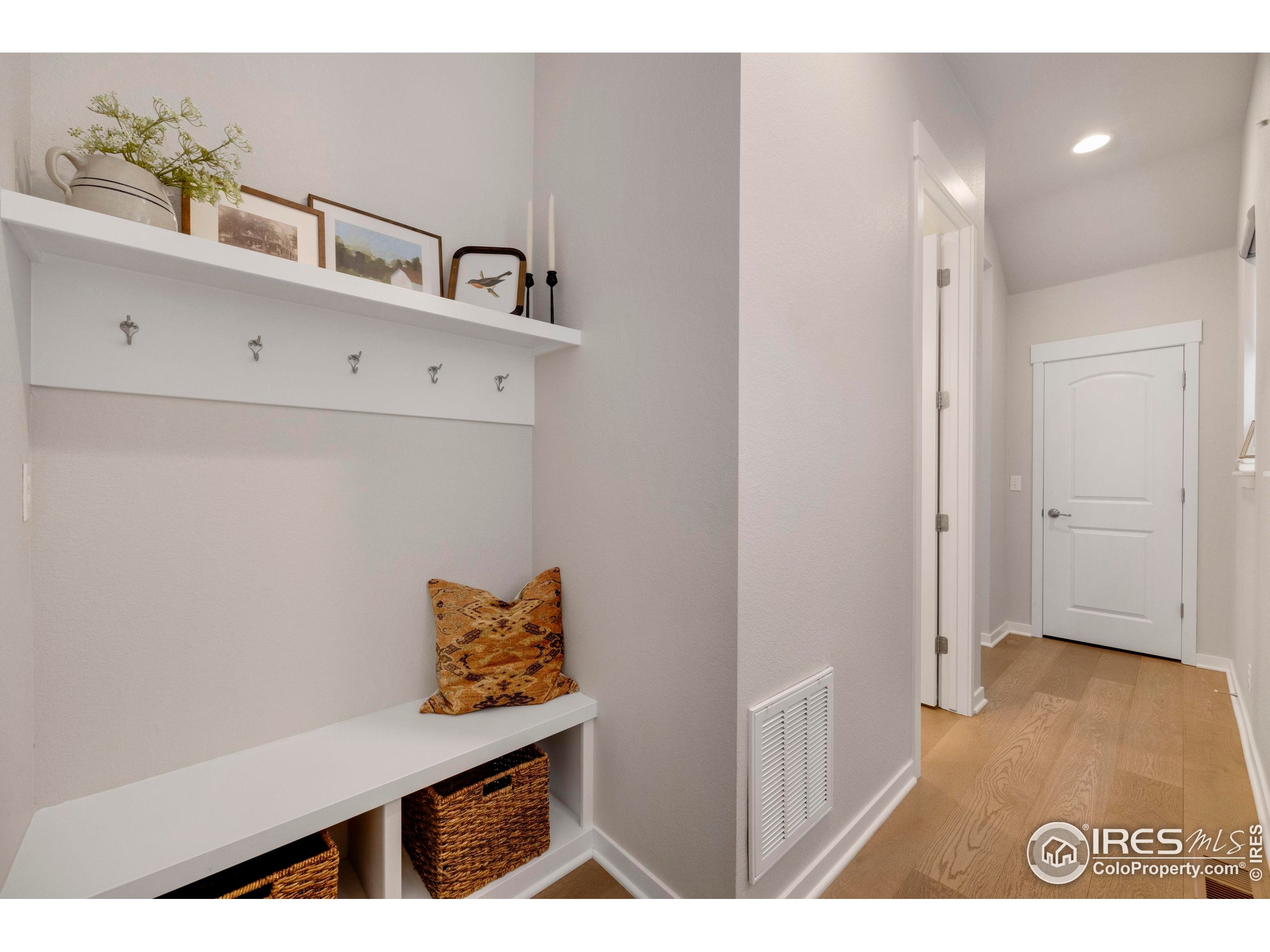 Broomfield, Colorado, 80023, United States, 3 Bedrooms Bedrooms, ,3 BathroomsBathrooms,Residential,For Sale,1805033