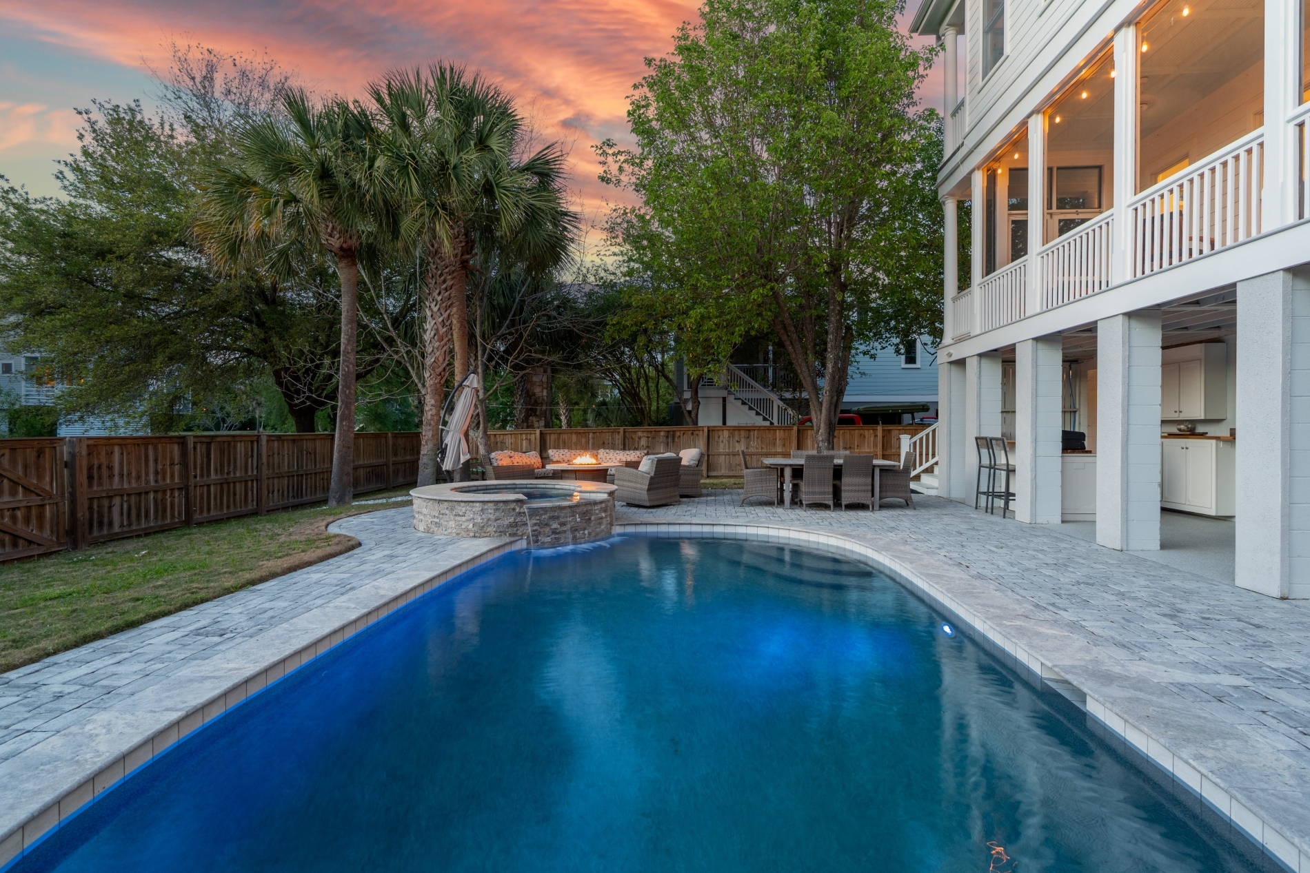  764 Post Oak Drive - 物件實景