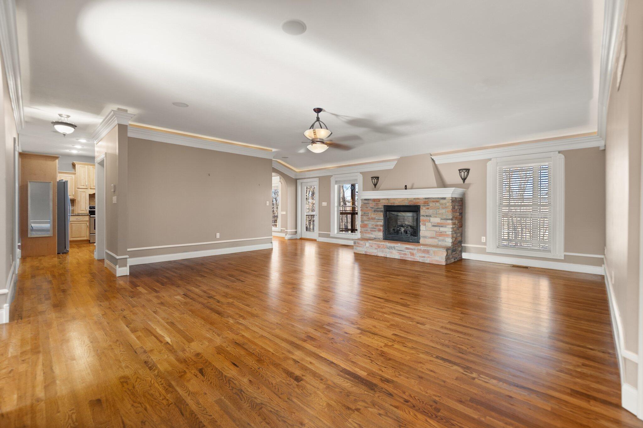Monticello, Kentucky, 42633, United States, 4 Bedrooms Bedrooms, ,3 BathroomsBathrooms,Residential,For Sale,1691685