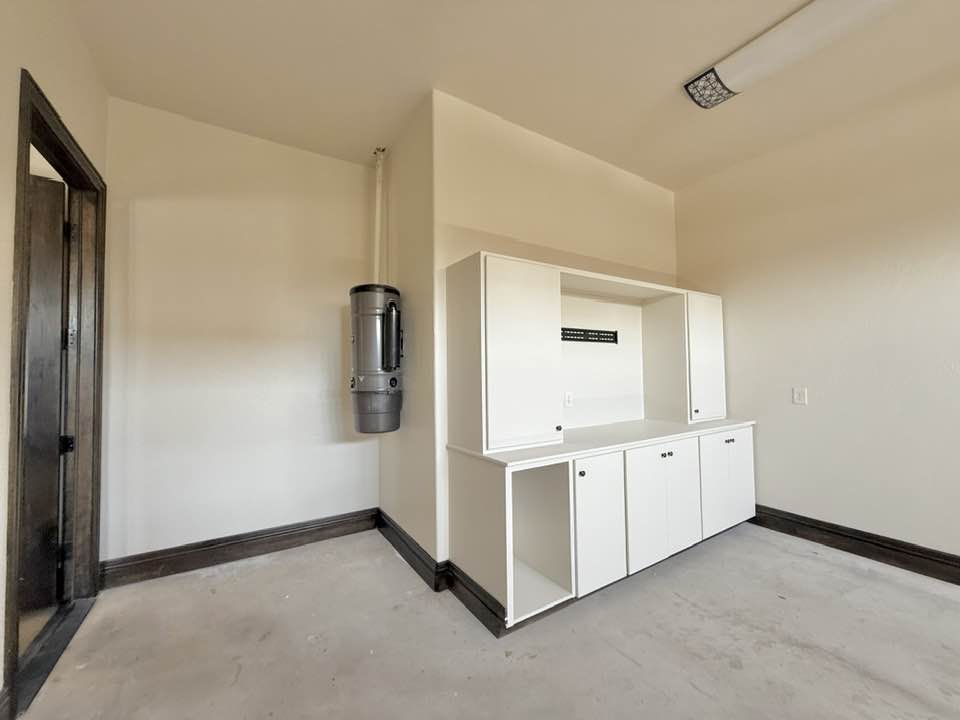 Carlsbad, New Mexico, 88220, United States, 4 Bedrooms Bedrooms, ,6 BathroomsBathrooms,Residential,For Sale,1974885