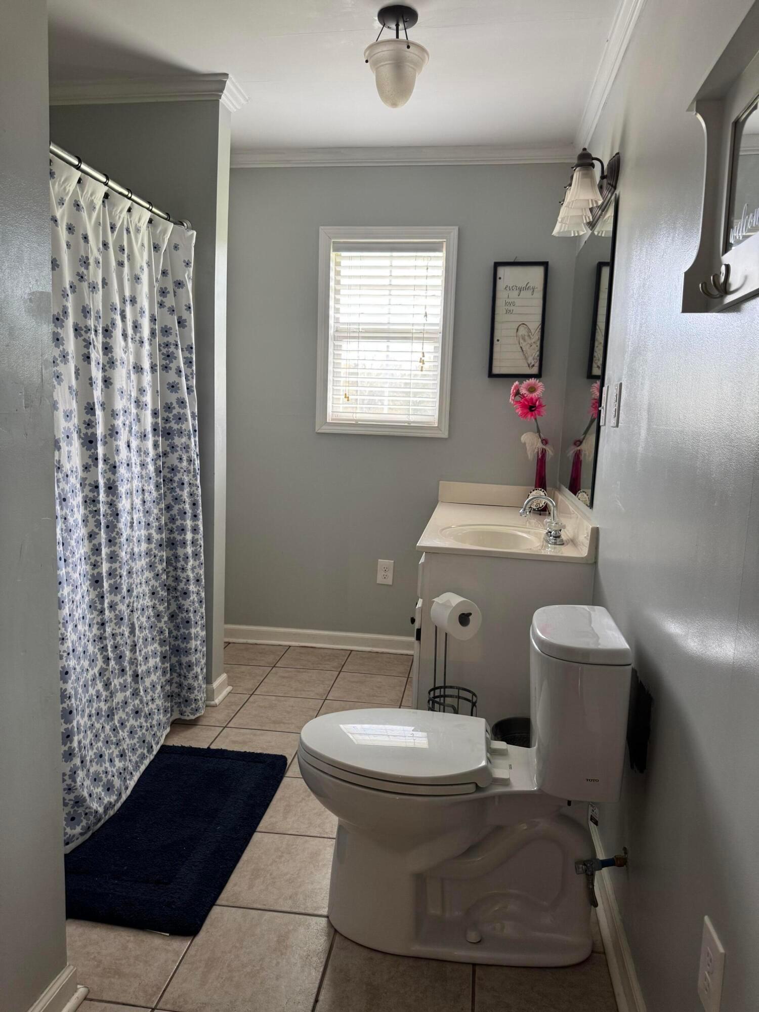 Guntown, Mississippi, 38849, United States, 4 Bedrooms Bedrooms, ,3 BathroomsBathrooms,Residential,For Sale,1947113