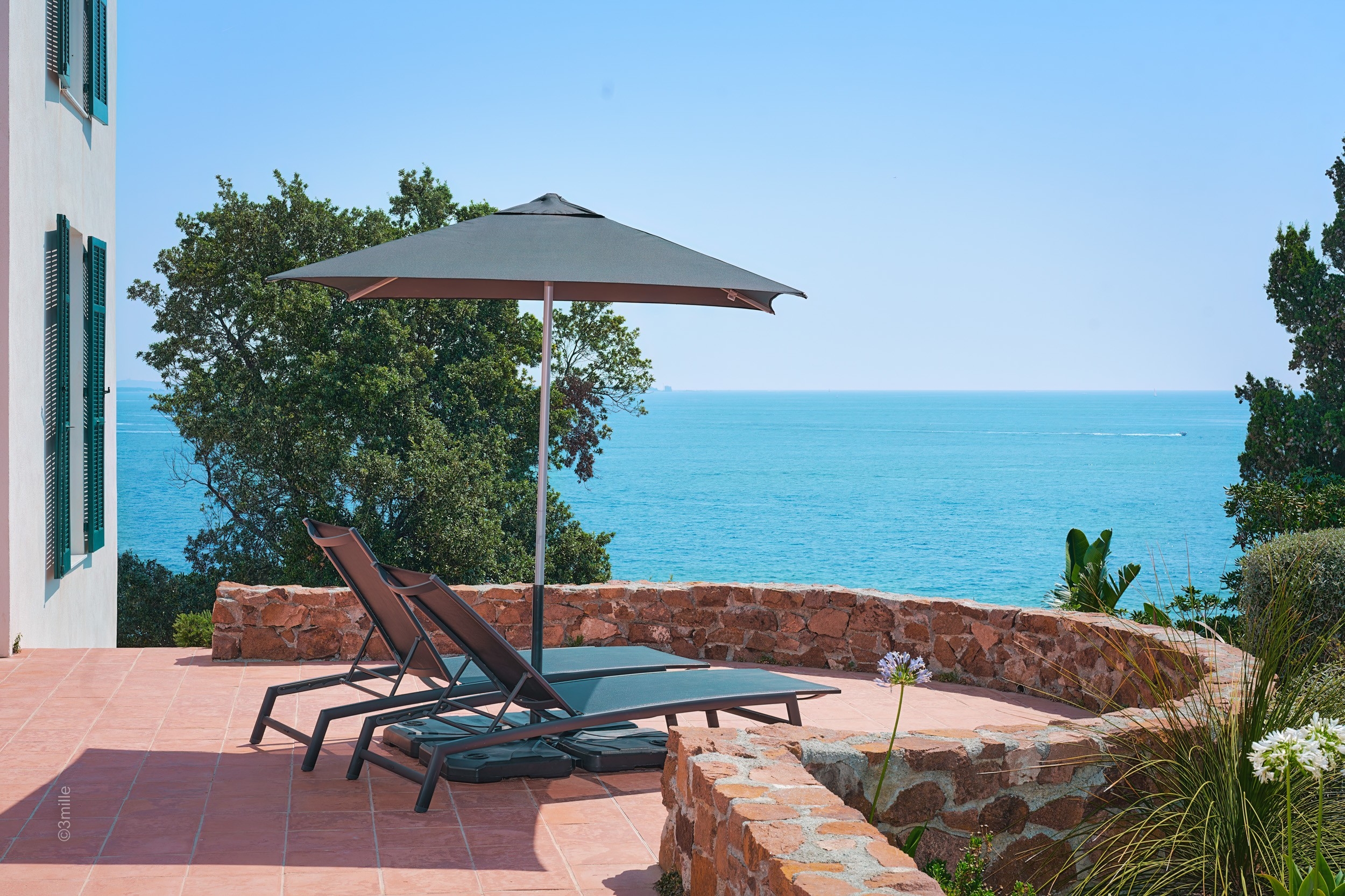  Prestigious villa in Théoule-sur-Mer with panoramic sea views and direct access… - 物件實景