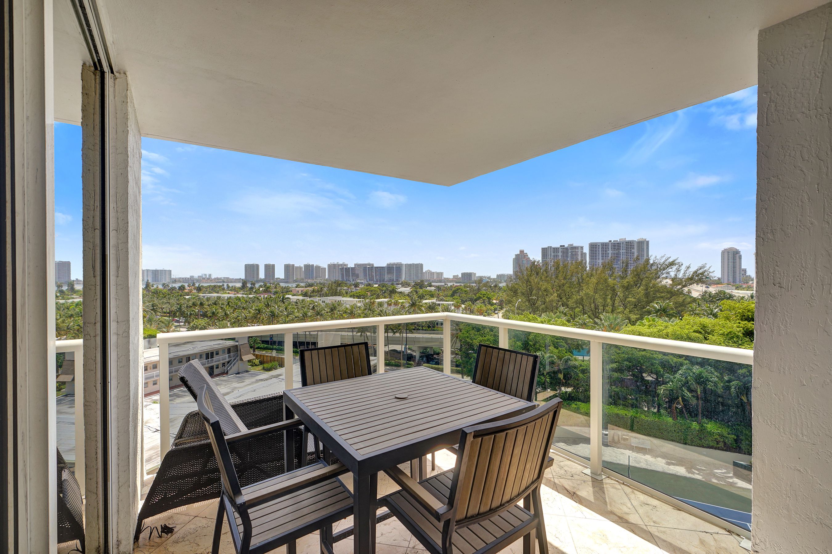  19111 Collins Ave, Sunny Isles Beach, FL, 33160 - 物件實景