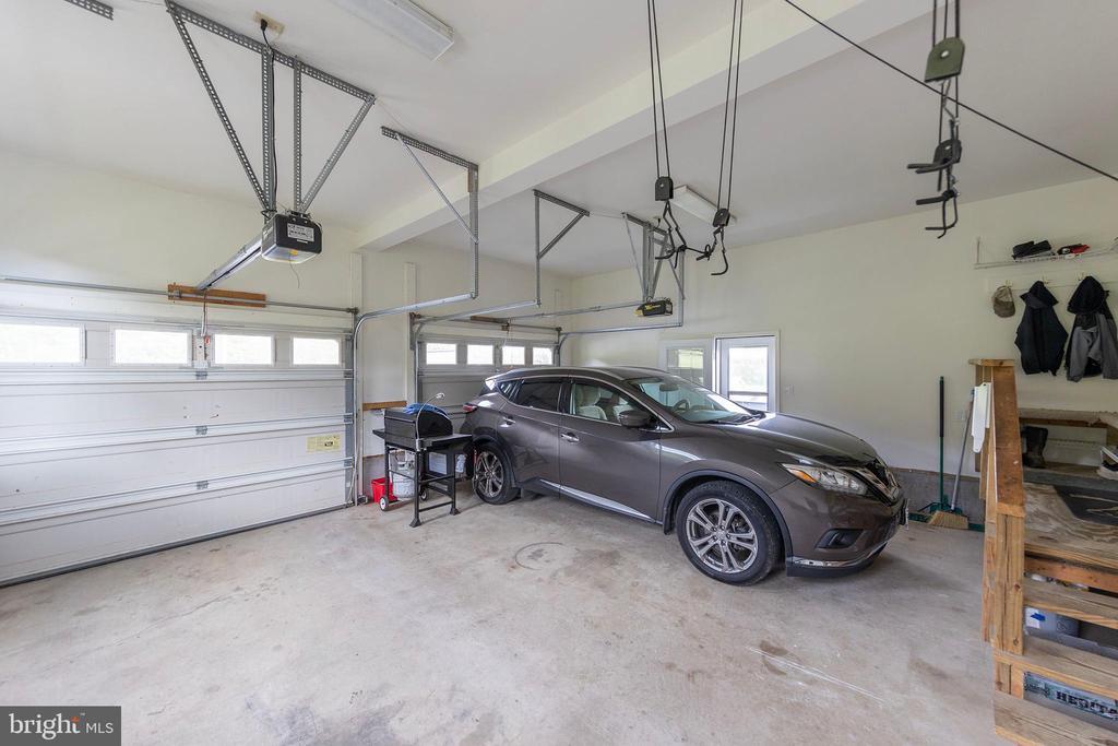 Winchester, Virginia, 22603, United States, 4 Bedrooms Bedrooms, ,3 BathroomsBathrooms,Residential,For Sale,1838915