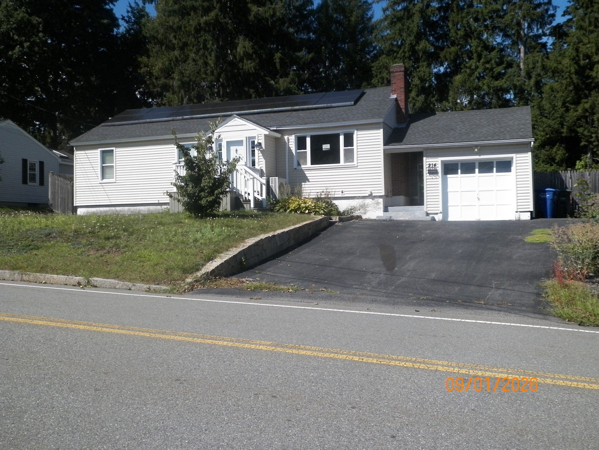 Grove Ave, Leominster, MA 01453