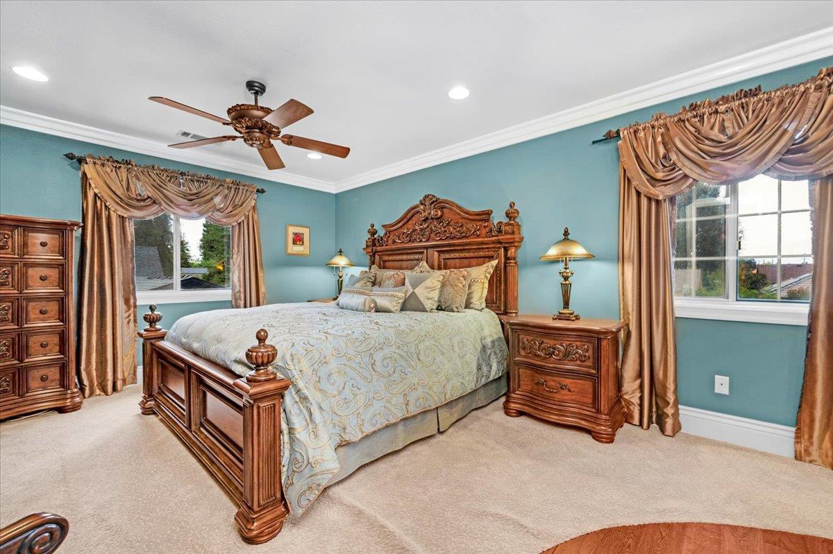 Visalia, California, 93277, United States, 4 Bedrooms Bedrooms, ,4 BathroomsBathrooms,Residential,For Sale,1973914