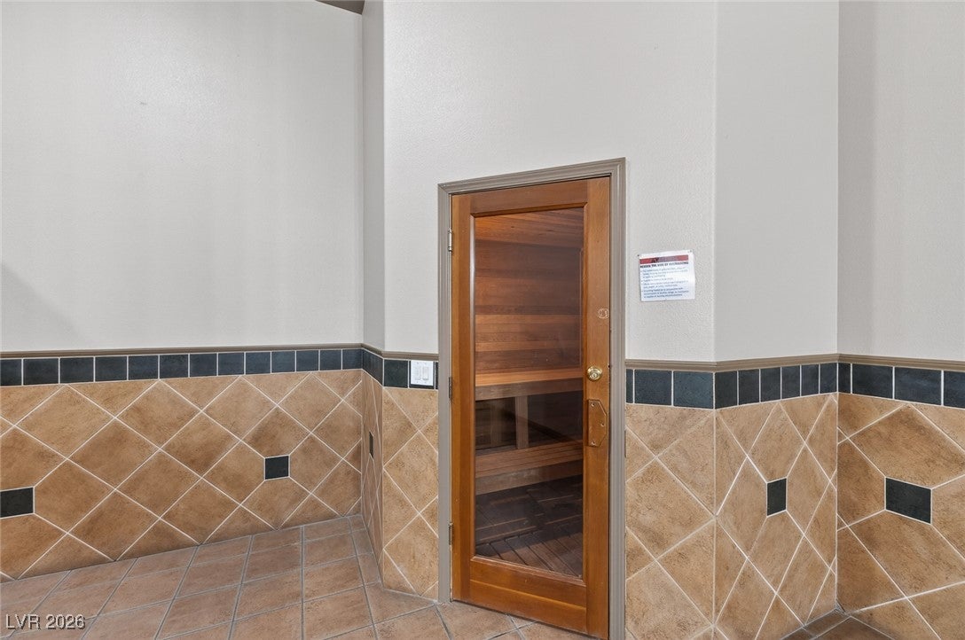 Las Vegas, Nevada, 89147, United States, 4 Bedrooms Bedrooms, ,4 BathroomsBathrooms,Residential,For Sale,2010417