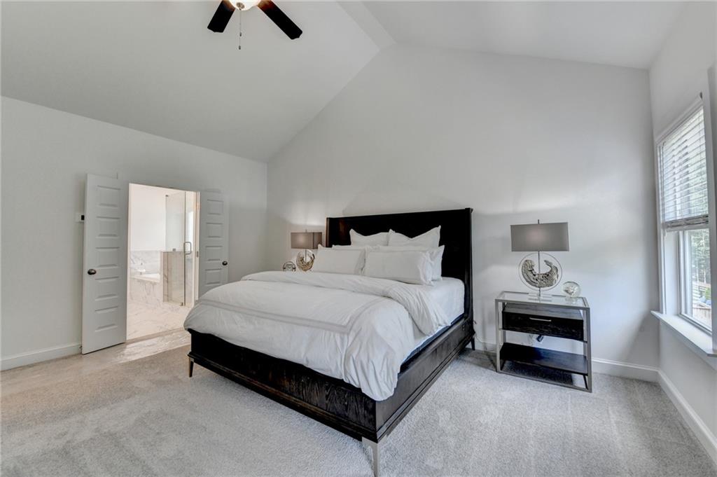 Gainesville, Georgia, 30506, United States, 5 Bedrooms Bedrooms, ,6 BathroomsBathrooms,Residential,For Sale,1978029