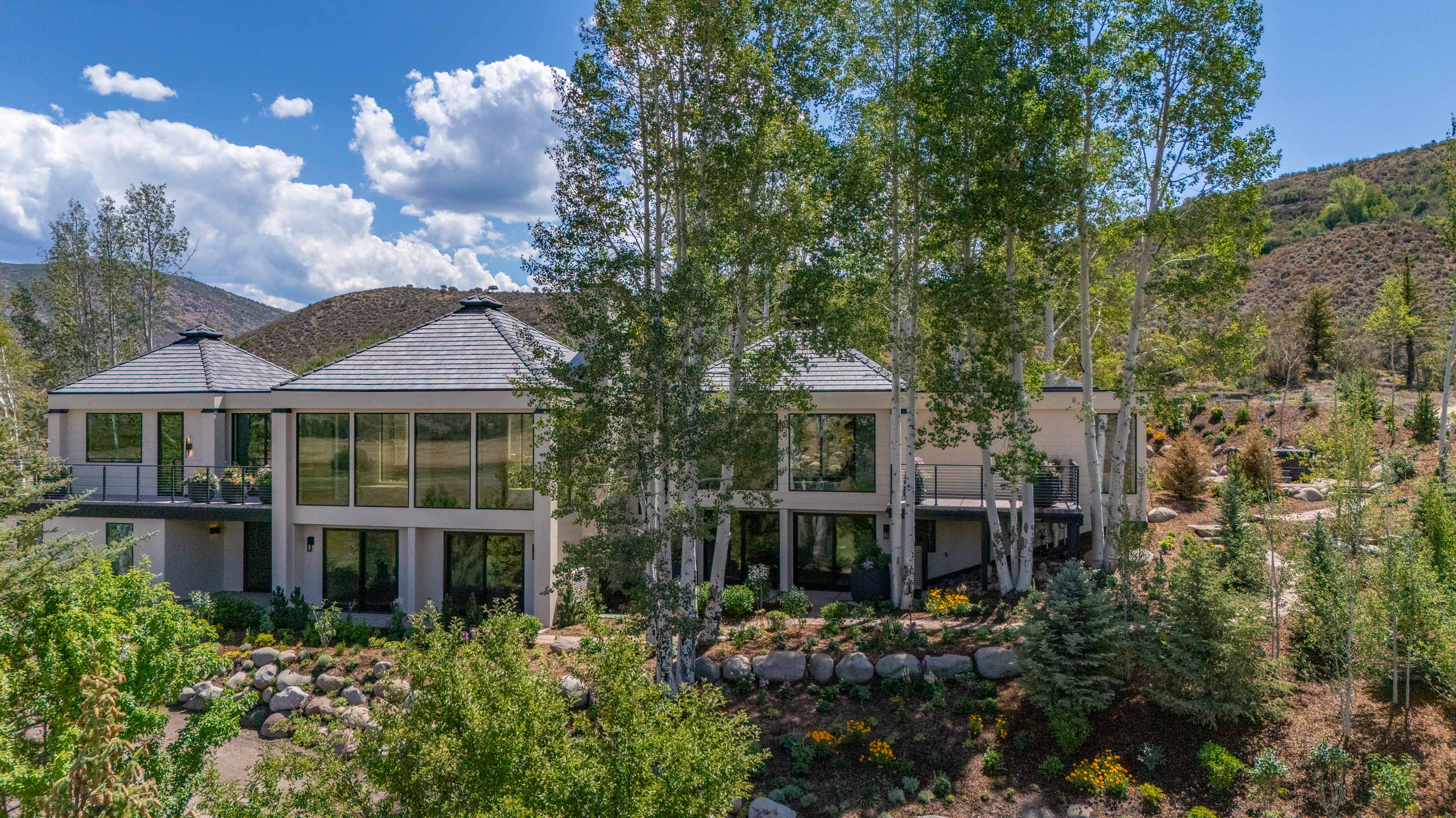  A Beautifully Reimagined Lazy O Ranch Estate with Unparalleled Mt. Sopris Views - 物件實景