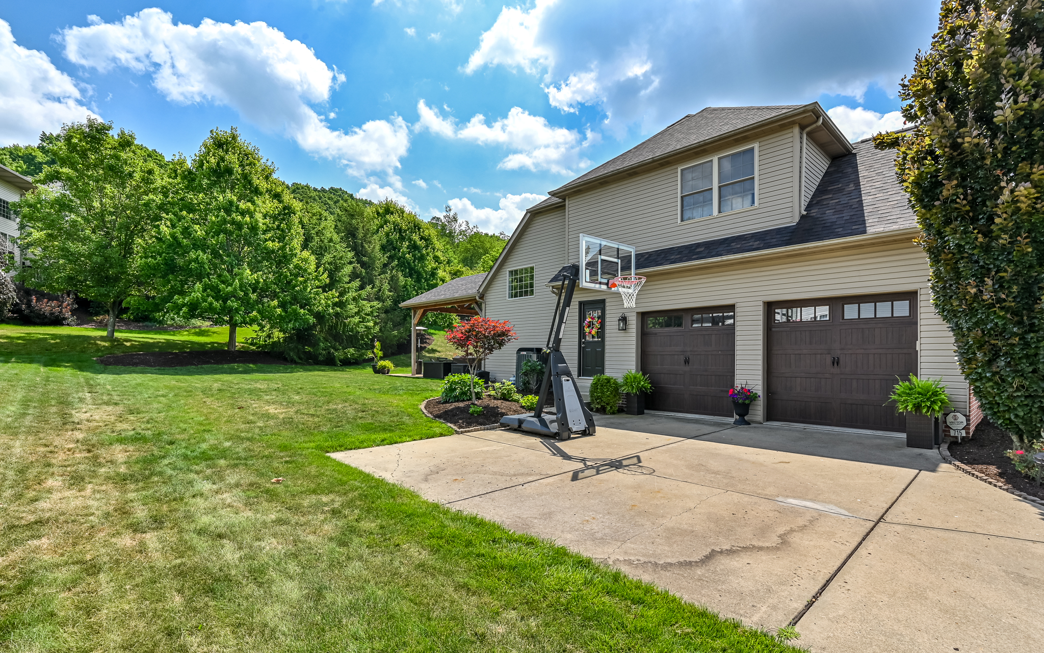  715 Breckland Drive, Seven Fields, PA 16046 - 物件實景