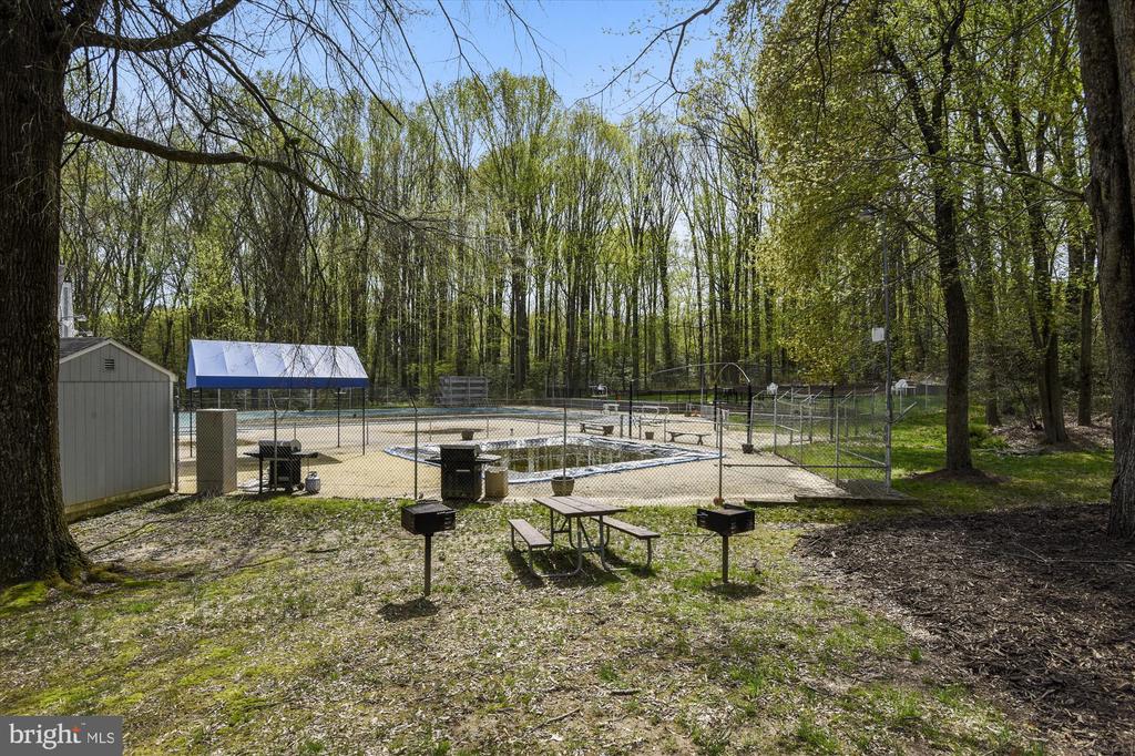 Reston, Virginia, 20191, United States, 4 Bedrooms Bedrooms, ,3 BathroomsBathrooms,Residential,For Sale,1987433