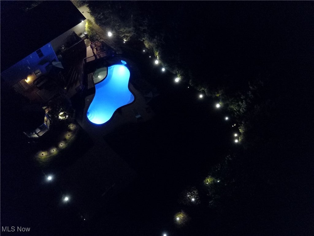 Solon, Ohio, 44139, United States, 4 Bedrooms Bedrooms, ,3 BathroomsBathrooms,Residential,For Sale,1981098