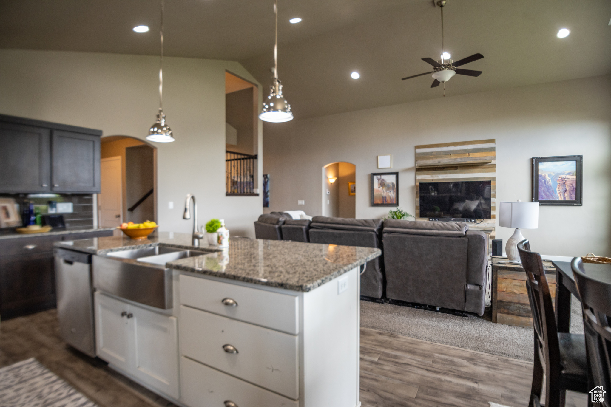 West Haven, Utah, 84401, United States, 2 Bedrooms Bedrooms, ,2 BathroomsBathrooms,Residential,For Sale,1804720