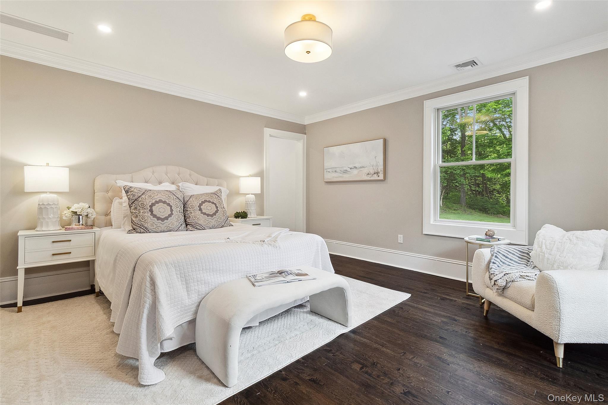 Katonah, New York, 10536, United States, 5 Bedrooms Bedrooms, ,5 BathroomsBathrooms,Residential,For Sale,1942230