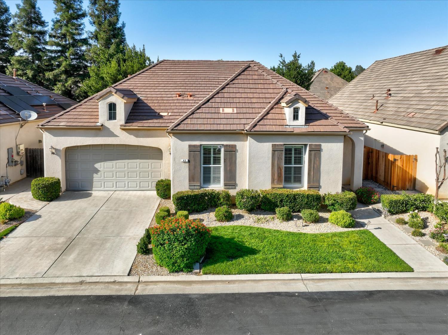 Clovis, California, 93619, United States, 3 Bedrooms Bedrooms, ,2 BathroomsBathrooms,Residential,For Sale,1942854