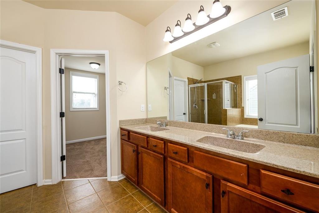 Cumming, Georgia, 30028, United States, 5 Bedrooms Bedrooms, ,3 BathroomsBathrooms,Residential,For Sale,1916746
