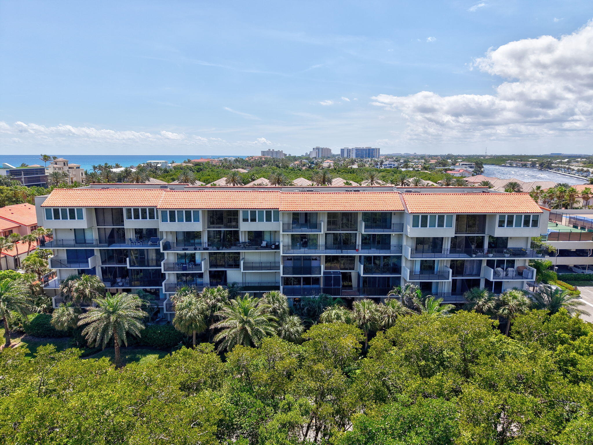 Highland Beach, Florida, 33487, United States, 2 Bedrooms Bedrooms, ,2 BathroomsBathrooms,Residential,For Sale,1746634