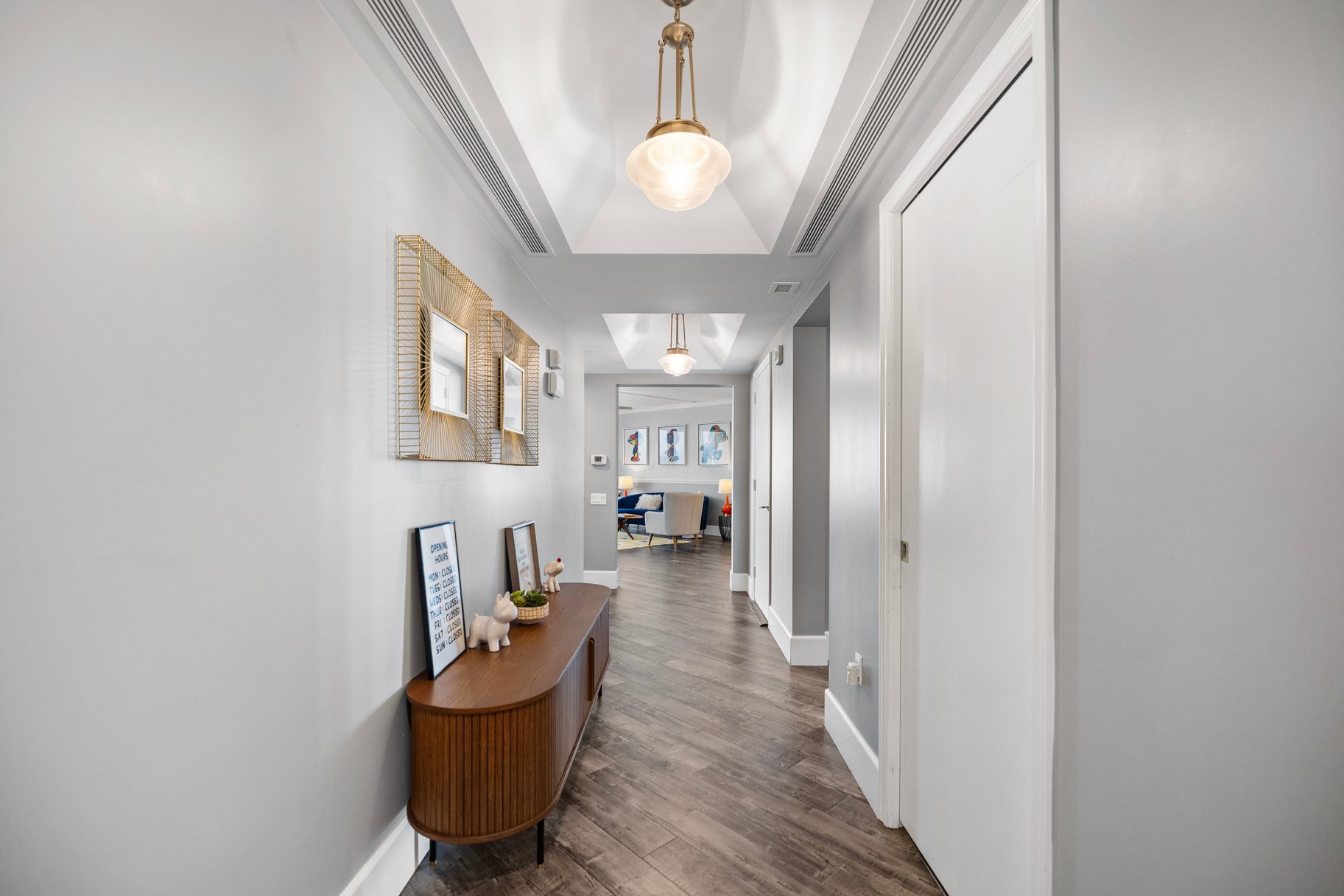  Sophisticated High-Rise Living at Turnberry Place - 物件實景
