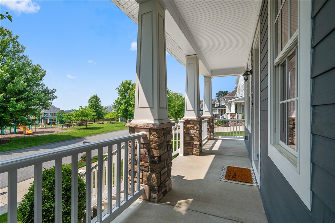 Bridgeville, Pennsylvania, 15017, United States, 4 Bedrooms Bedrooms, ,4 BathroomsBathrooms,Residential,For Sale,1753303