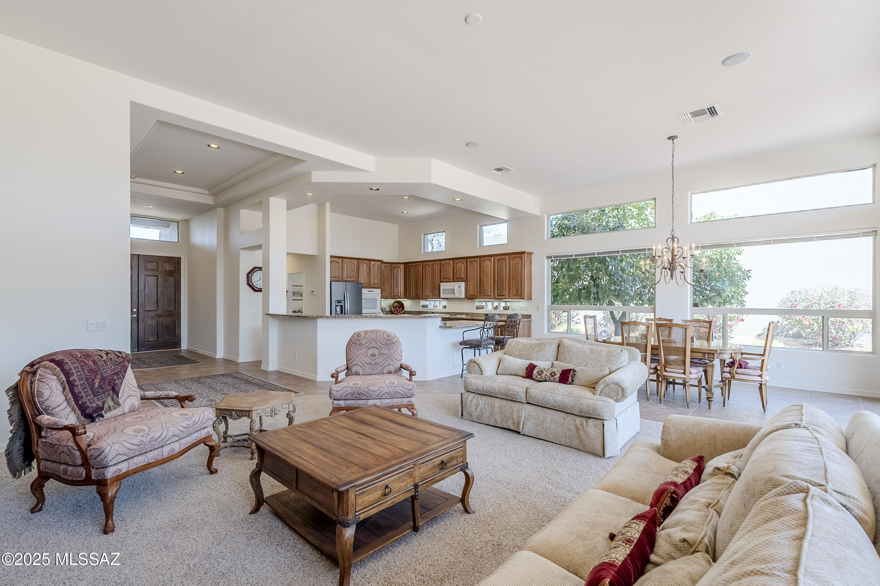 Oro Valley, Arizona, 85755, United States, 3 Bedrooms Bedrooms, ,3 BathroomsBathrooms,Residential,For Sale,1729108