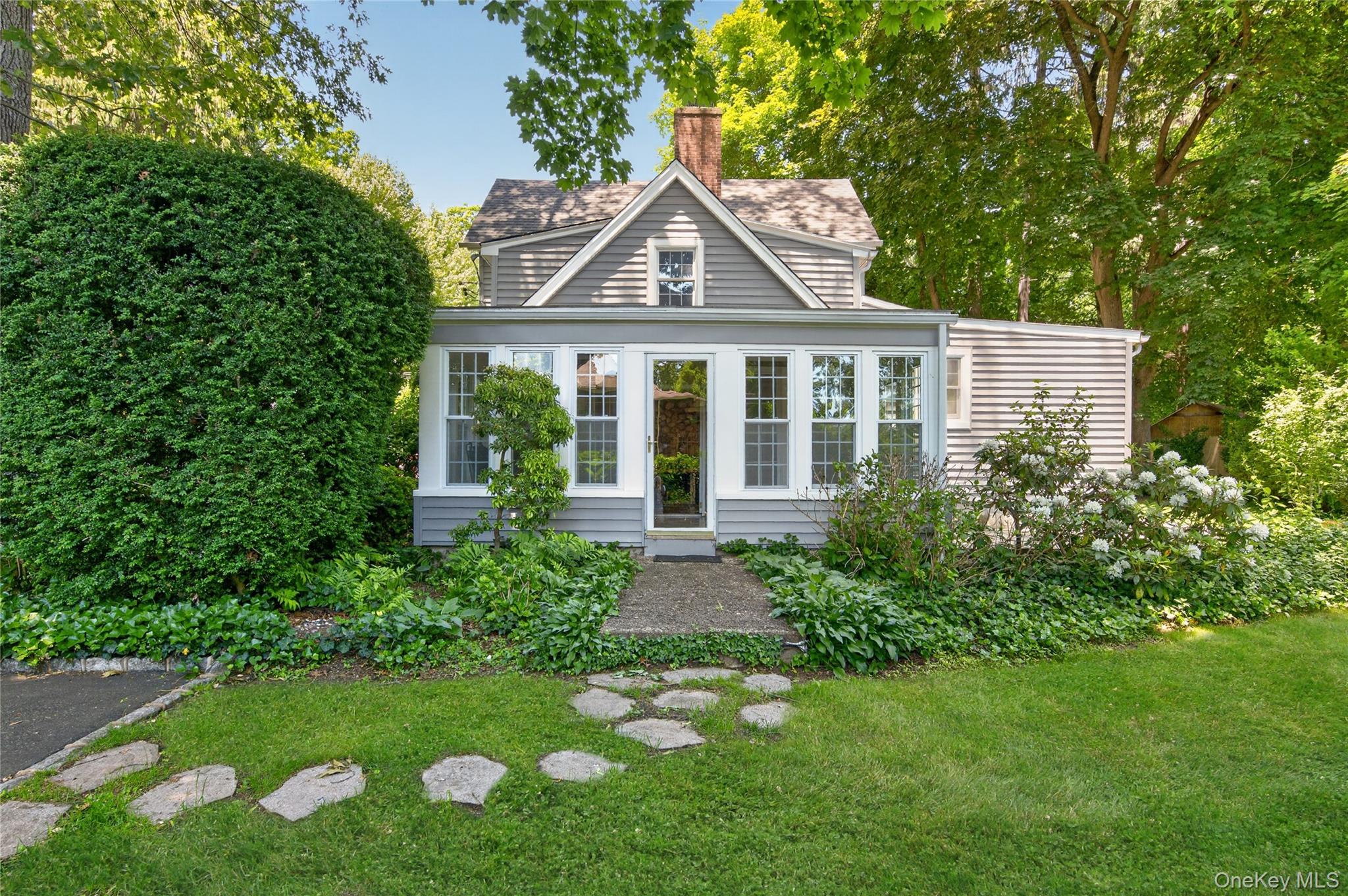  136 Lodge Avenue, Huntington Station, NY, 11746 - 物件實景
