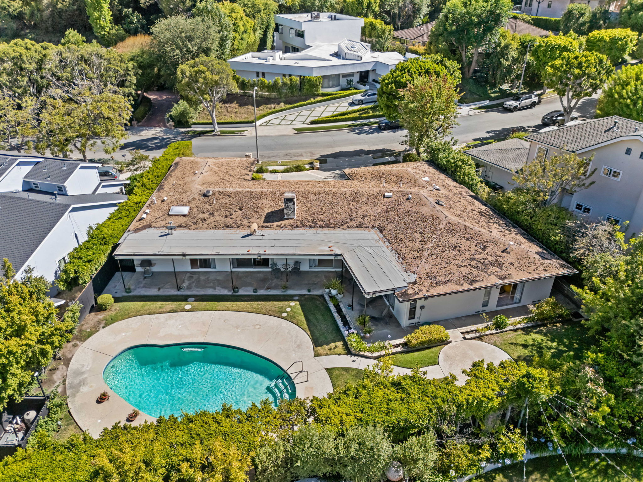  1120 Maybrook Dr - 物件實景