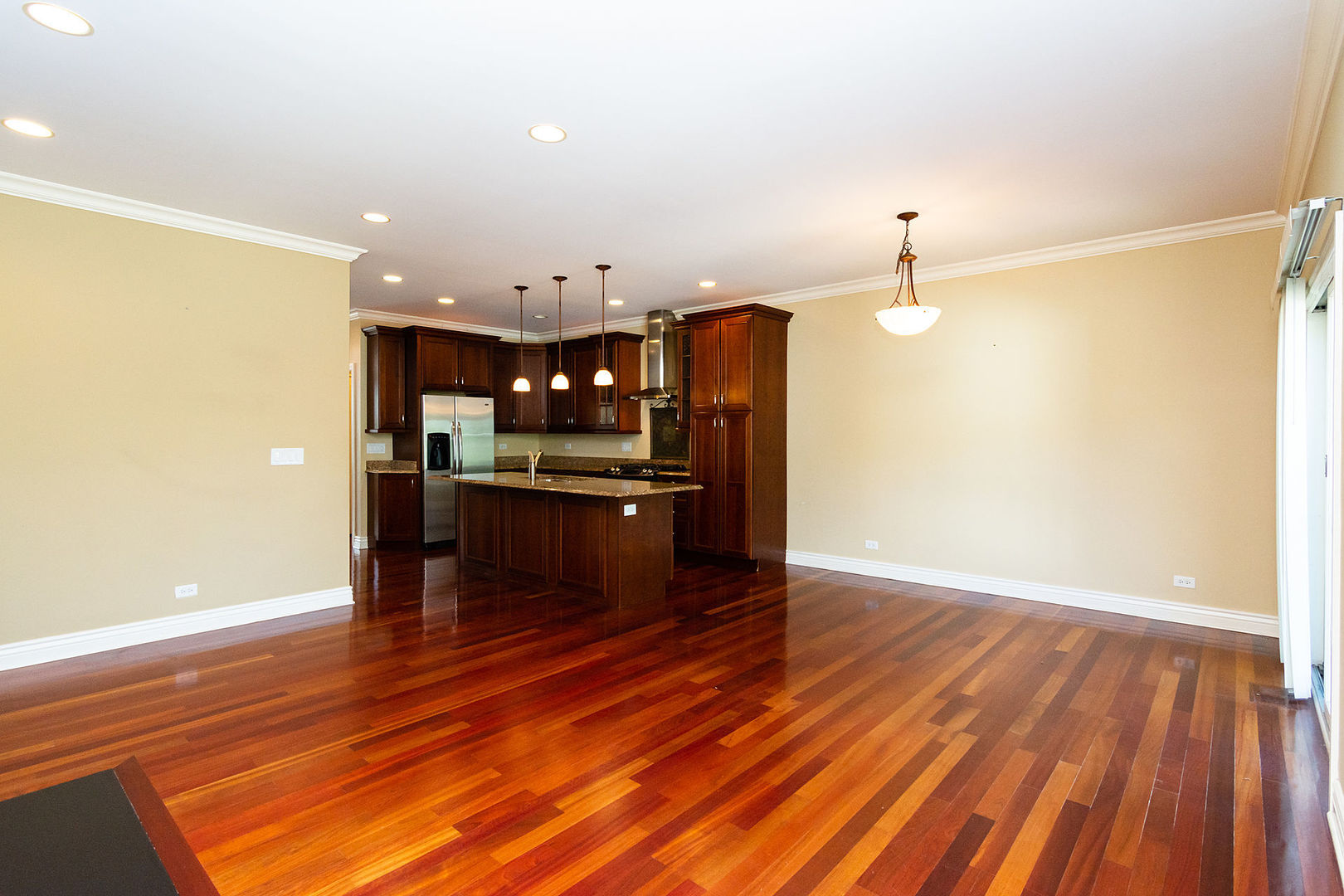 Downers Grove, Illinois, 60515, United States, 4 Bedrooms Bedrooms, ,4 BathroomsBathrooms,Residential,For Sale,1954600