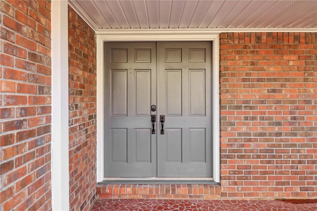 Smyrna, Georgia, 30082, United States, 6 Bedrooms Bedrooms, ,3 BathroomsBathrooms,Residential,For Sale,2002854