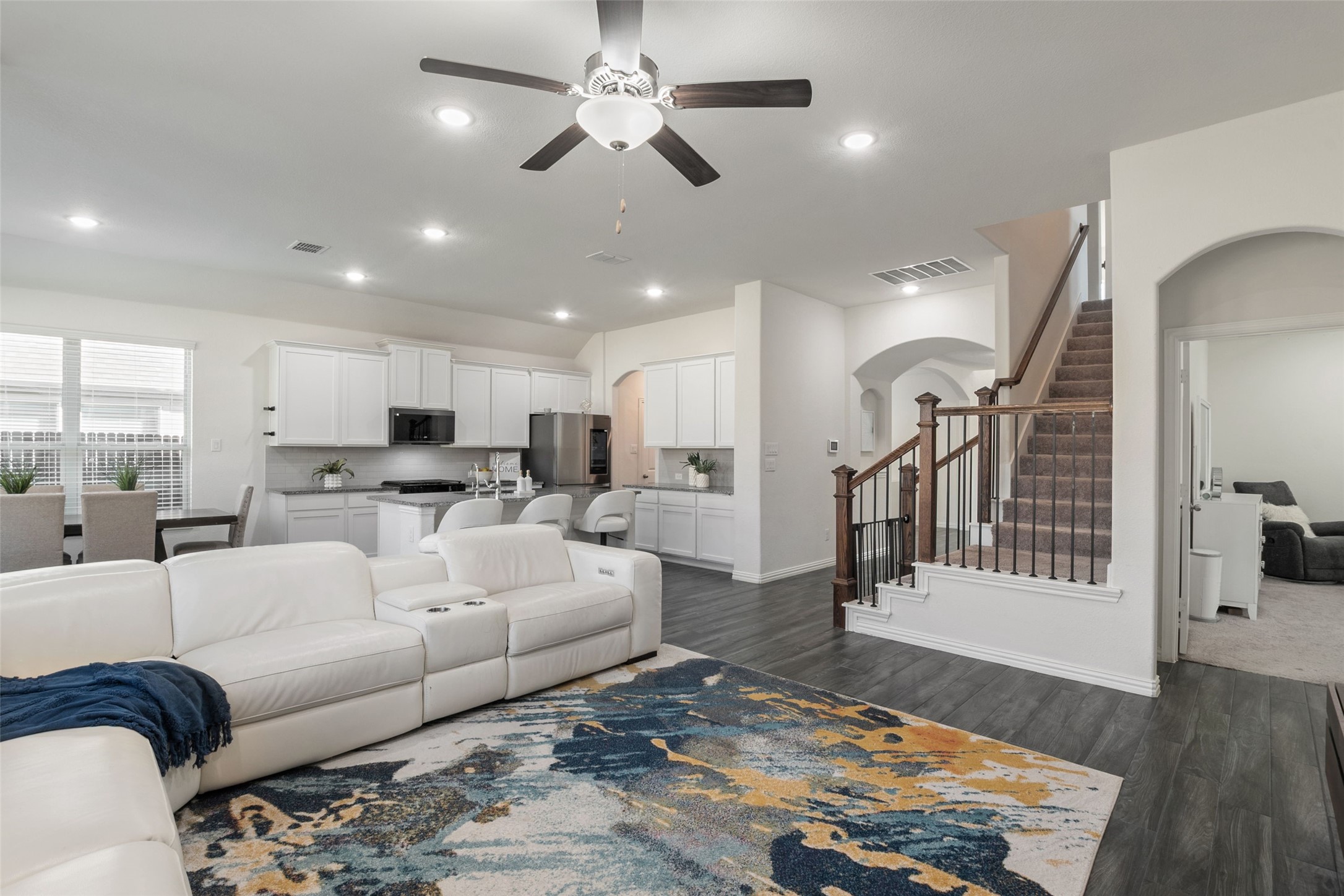 Little Elm, Texas, 75068, United States, 4 Bedrooms Bedrooms, ,4 BathroomsBathrooms,Residential,For Sale,1990975