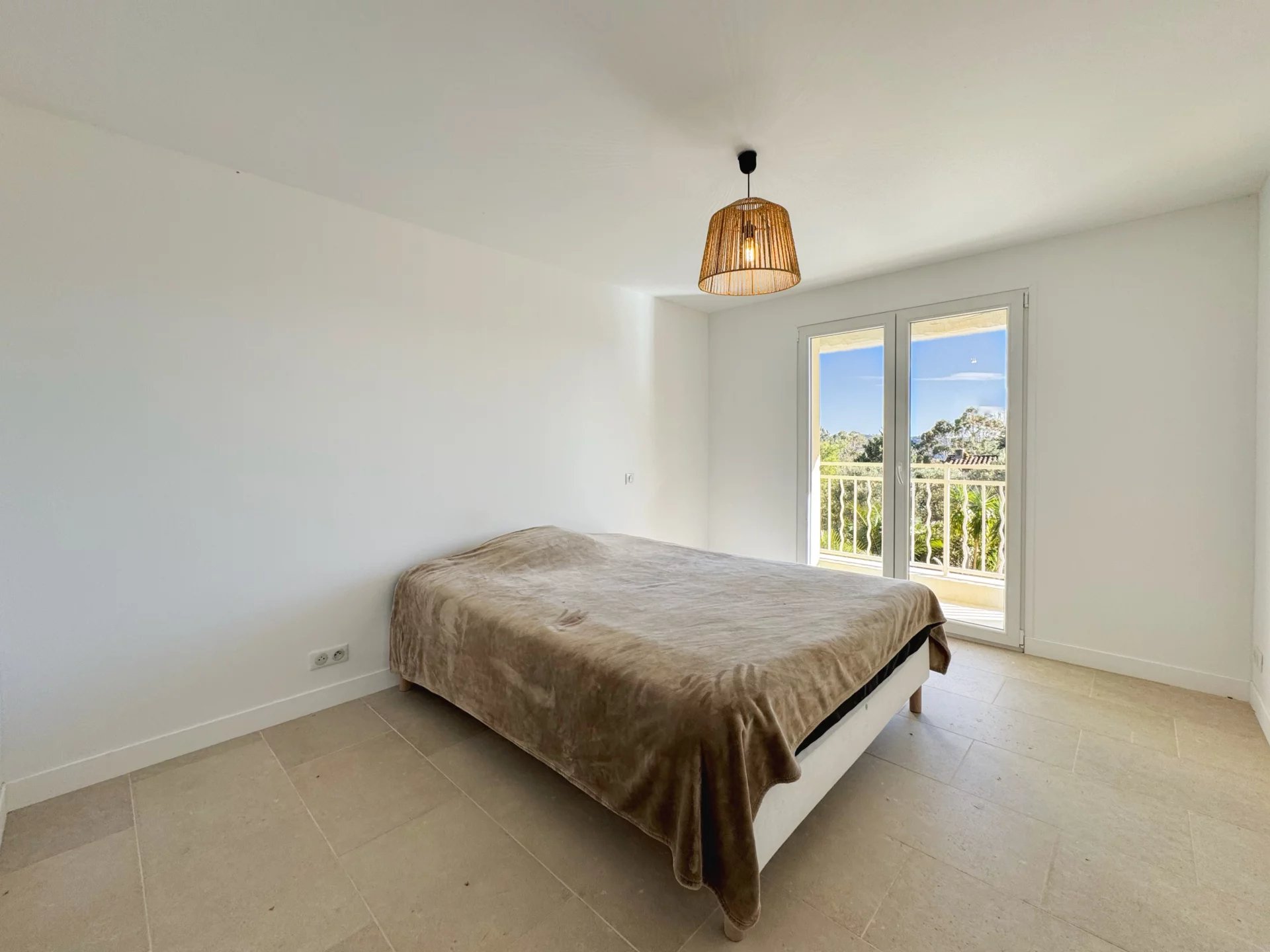 Grimaud, Provence-Alpes-Côte d?Azur, 83310, FR, 5 Bedrooms Bedrooms, ,6 BathroomsBathrooms,Residential,For Sale,1389624