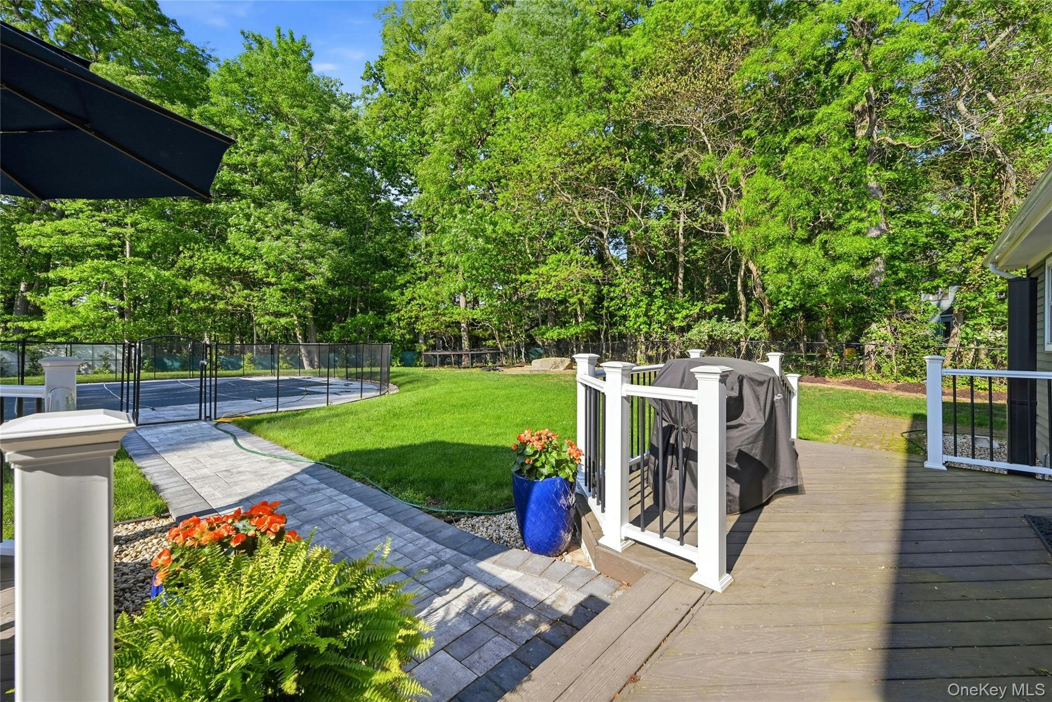  19 Quaker Hill Road, Stony Brook, NY, 11790 - 物件實景