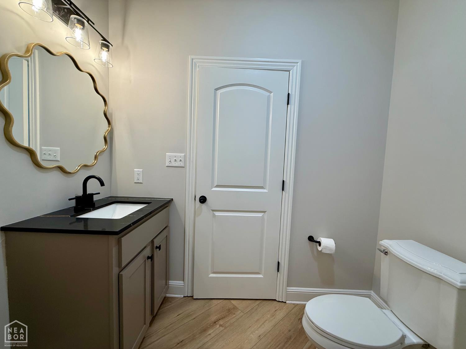 Valley View, Arkansas, 72404, United States, ,4 BathroomsBathrooms,Residential,For Sale,1996625