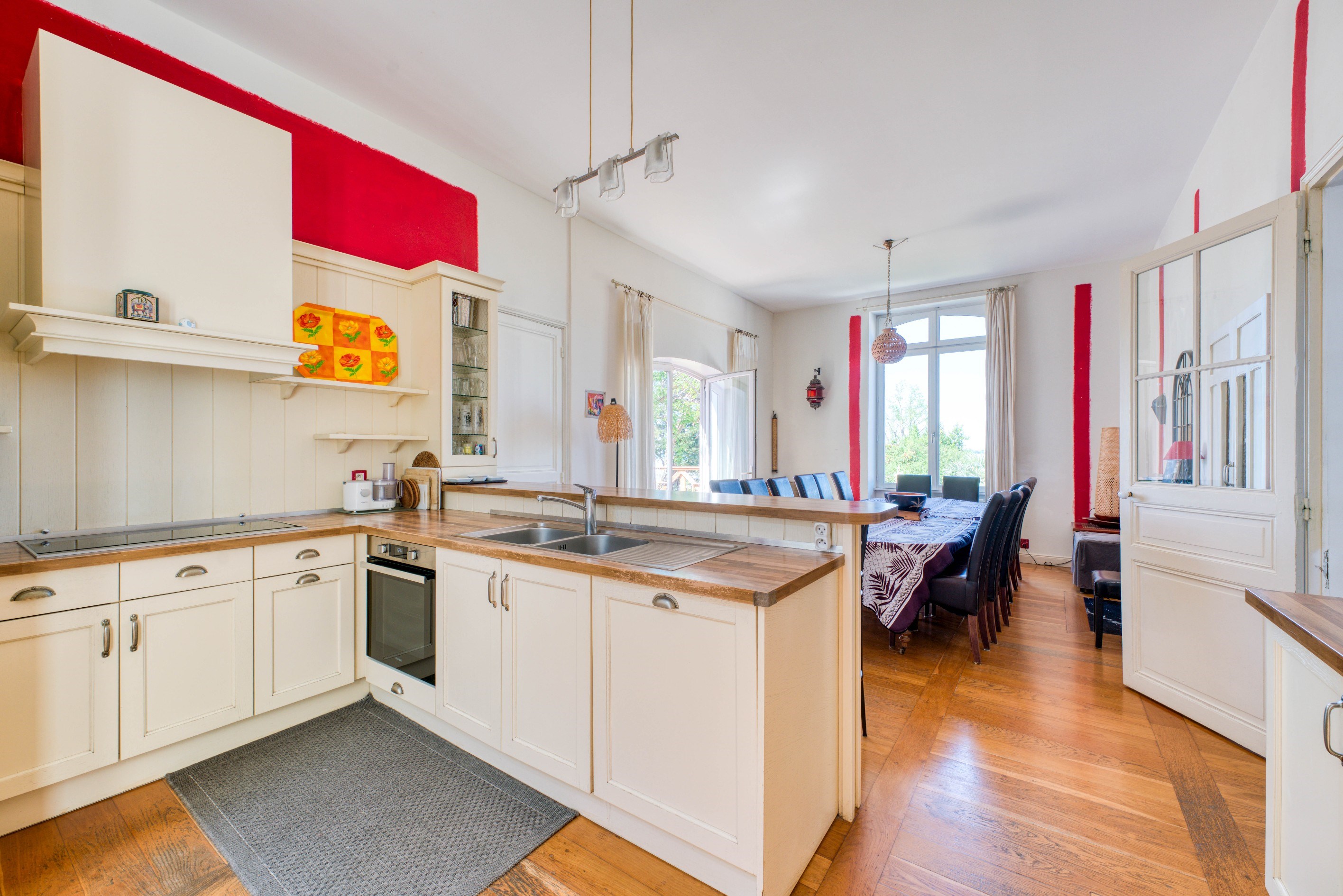  CHARACTER VILLA WITH EXCEPTIONAL SEA VIEW AND WELLNESS AREA IN PORT DES BARQUES - 物件實景