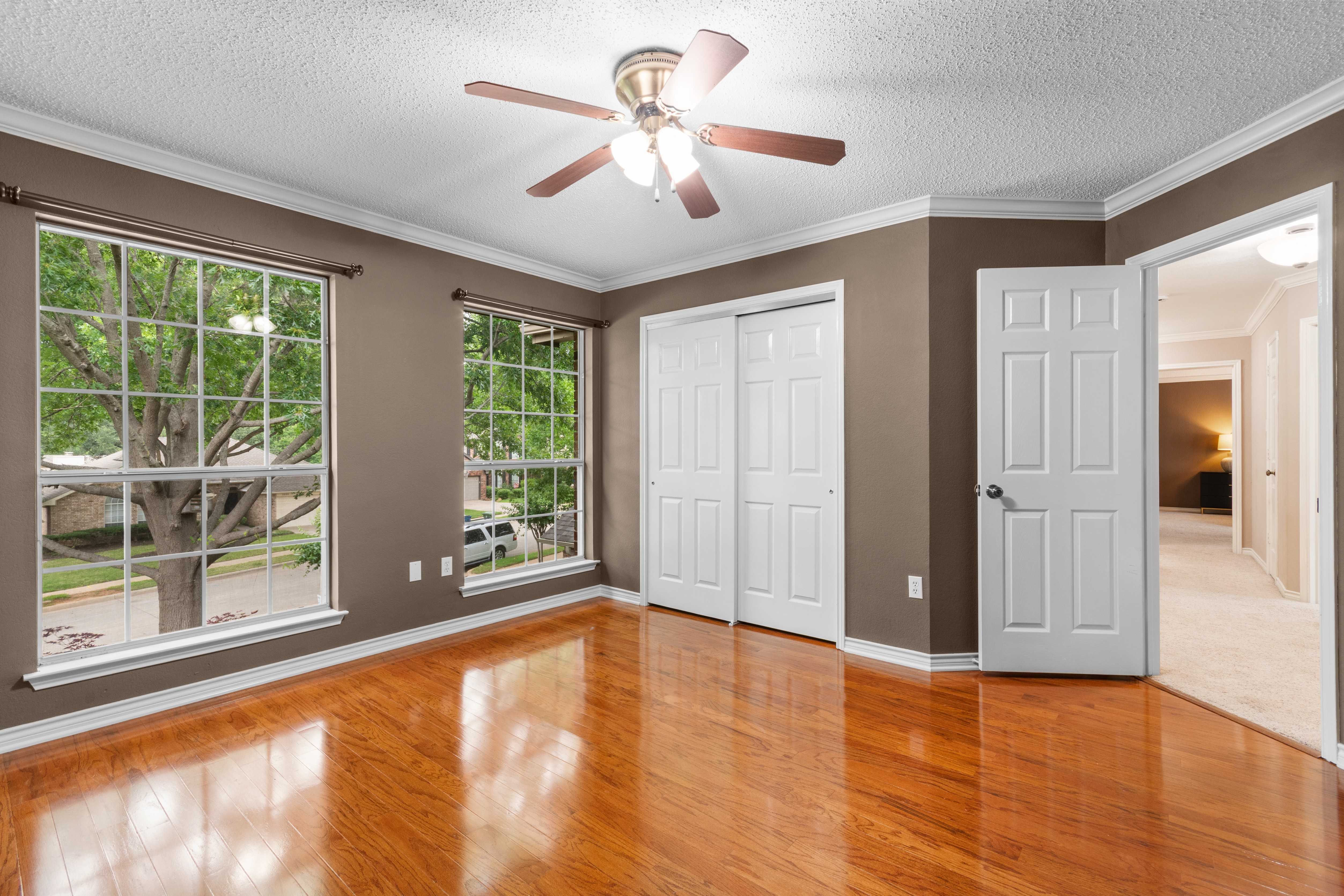  3233 Shady Glen Drive, Grapevine, TX, 76051 - 物件實景