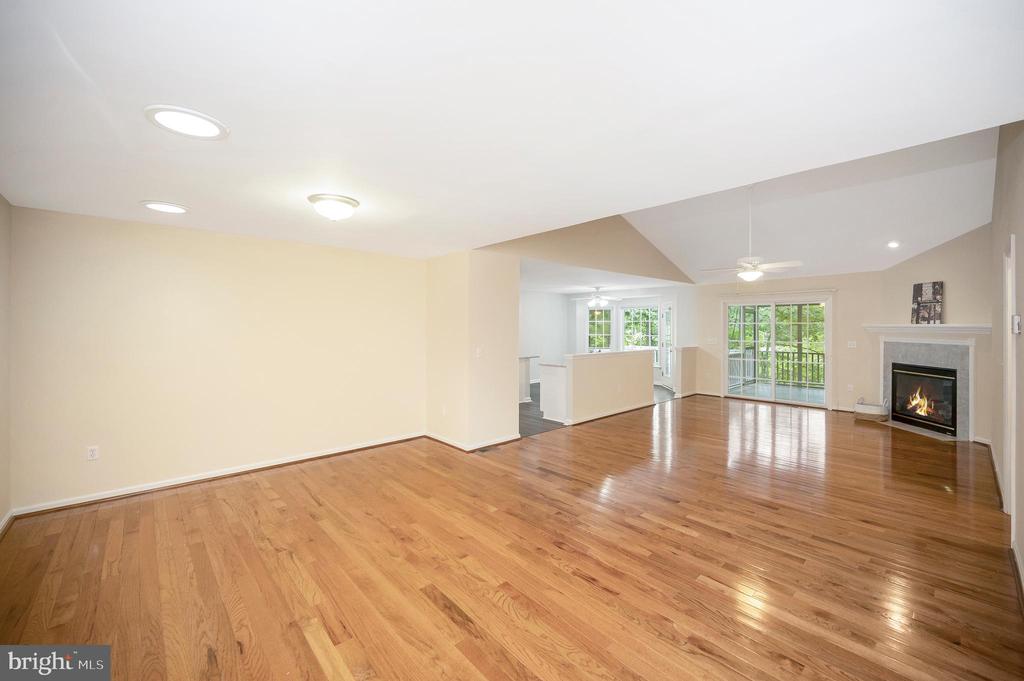 Locust Grove, Virginia, 22508, United States, 4 Bedrooms Bedrooms, ,3 BathroomsBathrooms,Residential,For Sale,1976056