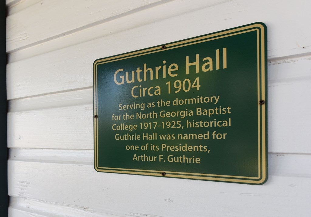 Morganton, Georgia, 30560, United States, 4 Bedrooms Bedrooms, ,3 BathroomsBathrooms,Residential,For Sale,1805518