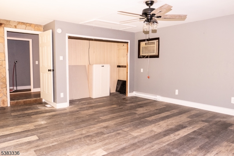 Frelinghuysen Twp., New Jersey, 07825, United States, 3 Bedrooms Bedrooms, ,1 BathroomBathrooms,Residential,For Sale,1941599