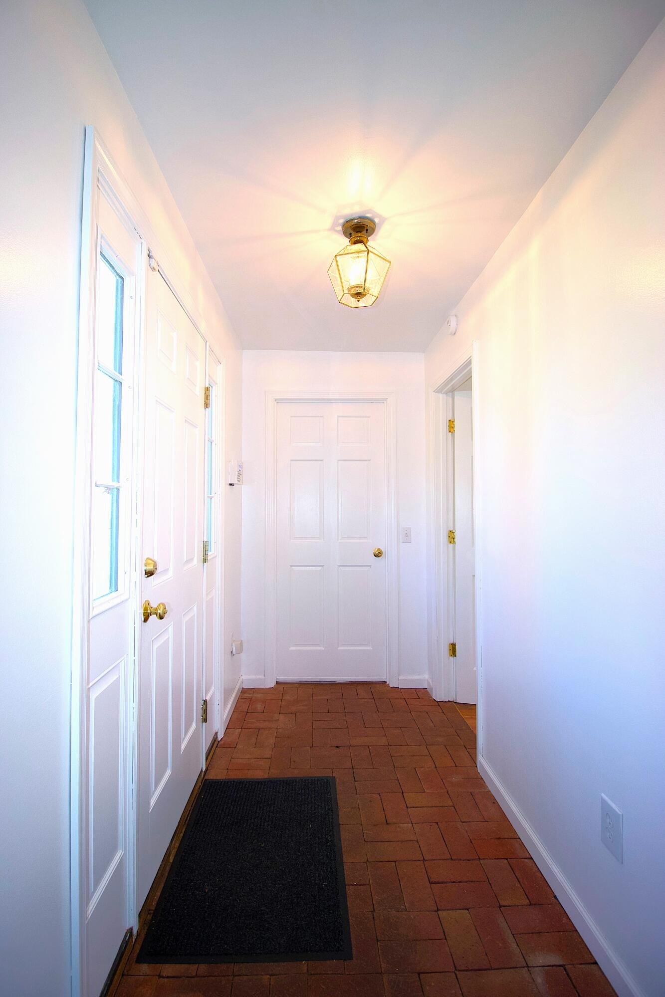 Alderson, West Virginia, 24910, United States, 3 Bedrooms Bedrooms, ,4 BathroomsBathrooms,Residential,For Sale,1751308
